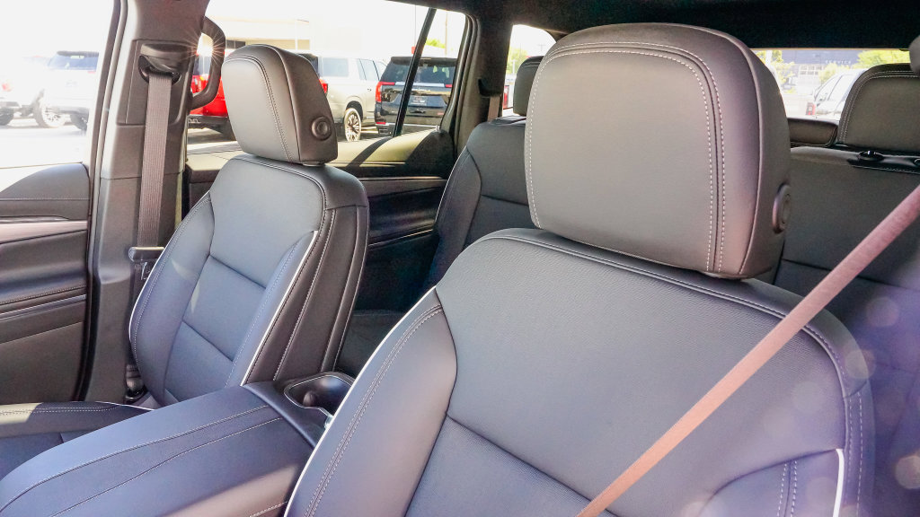 Used 2026 Buick Enclave Preferred FWD image 13
