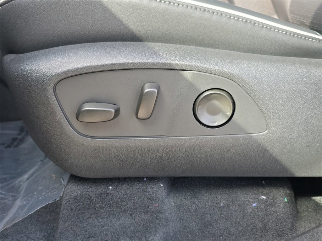 New 2026 Buick Enclave Sport Touring w/ Super Cruise Package image 15