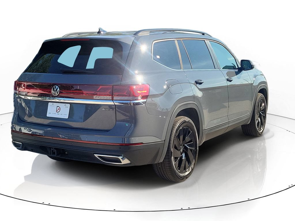 Used 2026 Volkswagen Atlas SE AWD/4WD image 4