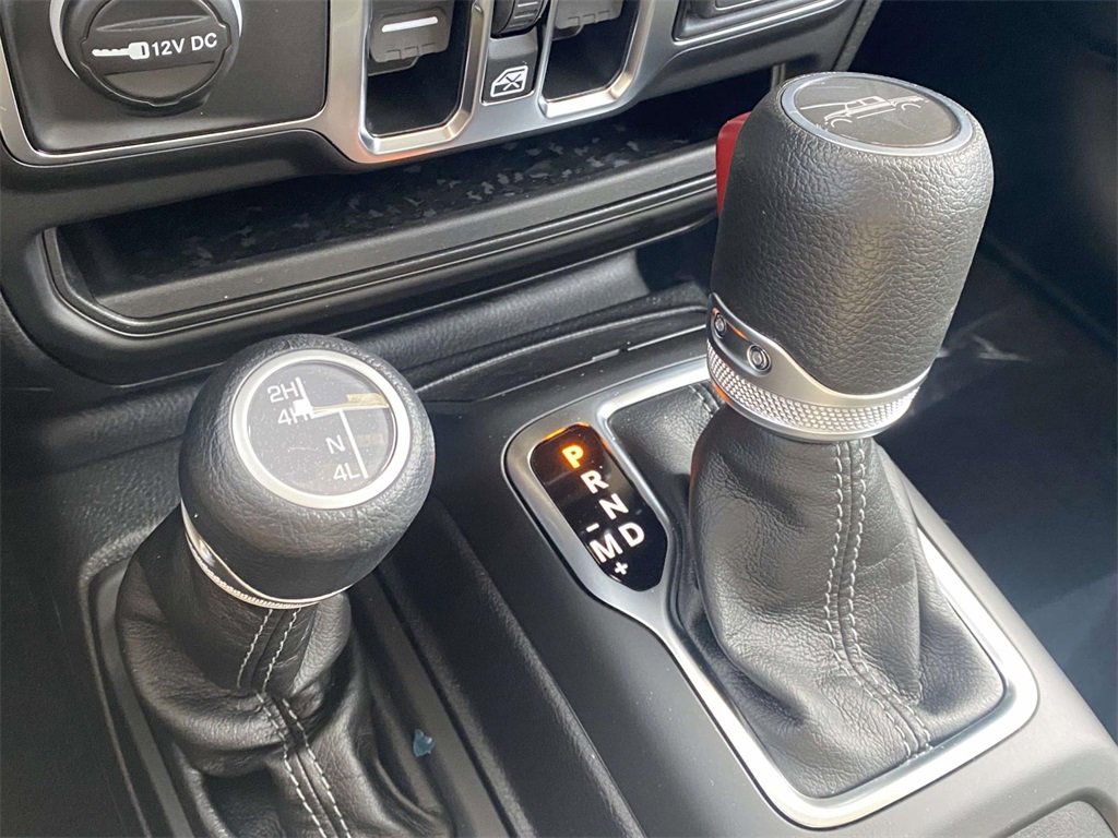 New 2025 Jeep Gladiator Sport image 47