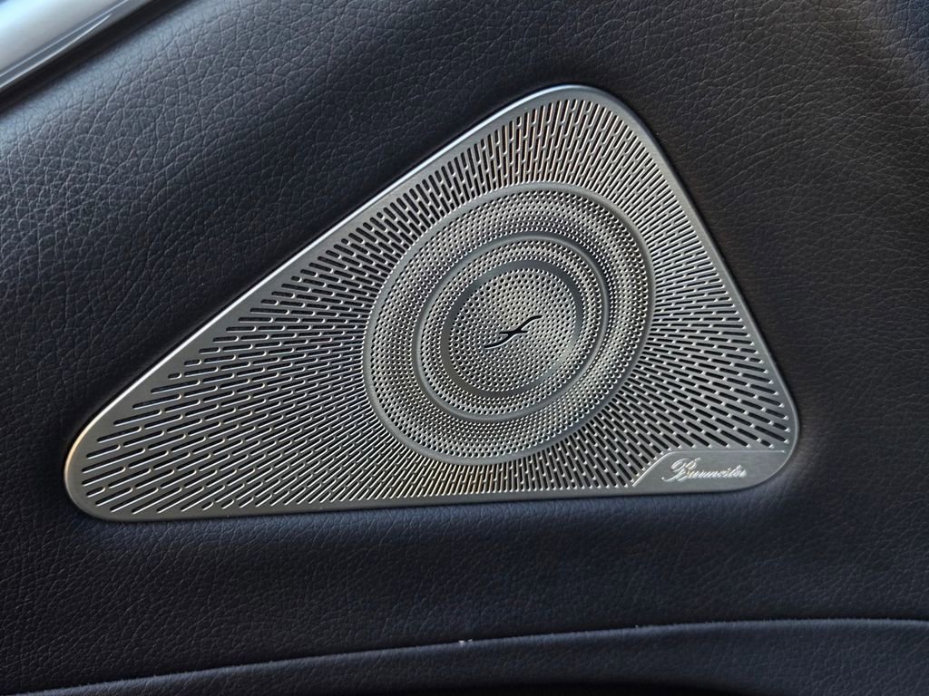 Used 2022 Mercedes-Benz S 580 4MATIC Sedan w/ AMG Line Package image 13