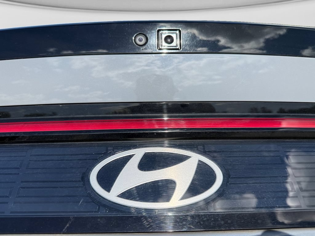 Used 2024 Hyundai Sonata SEL w/ Convenience Package FWD image 17