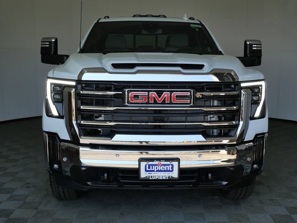 New 2026 GMC Sierra 3500 SLT w/ SLT Premium Package AWD/4WD image 7