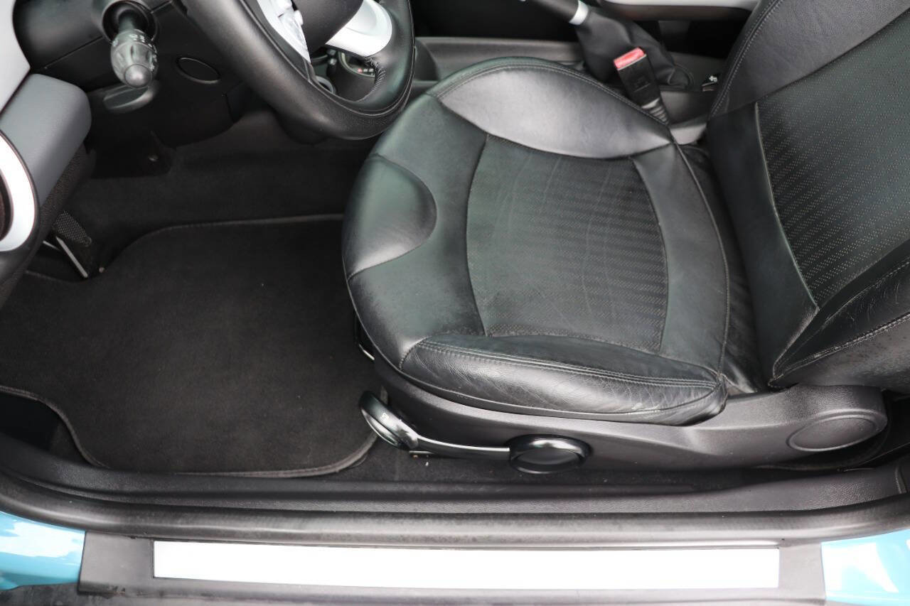 Used 2009 MINI Cooper Hardtop image 17