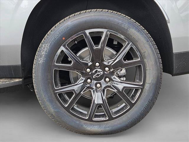 New 2026 Chevrolet Suburban High Country w/ Sun And Tow Package AWD/4WD image 11