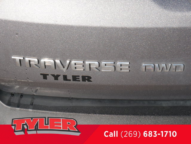 Used 2021 Chevrolet Traverse LT AWD/4WD image 13