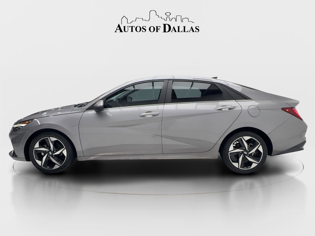 Used 2022 Hyundai Elantra SEL w/ Convenience + Premium Package FWD image 5