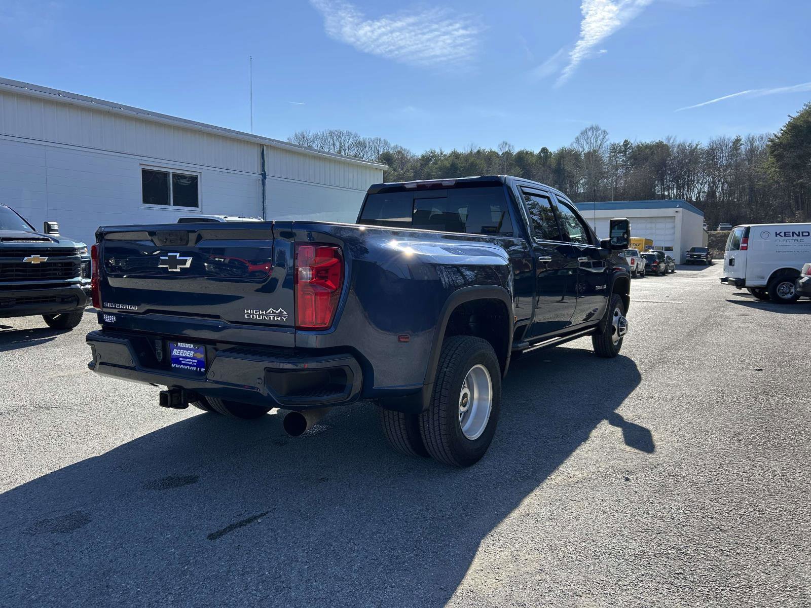 Used 2023 Chevrolet Silverado 3500 High Country w/ Safety Package II image 3