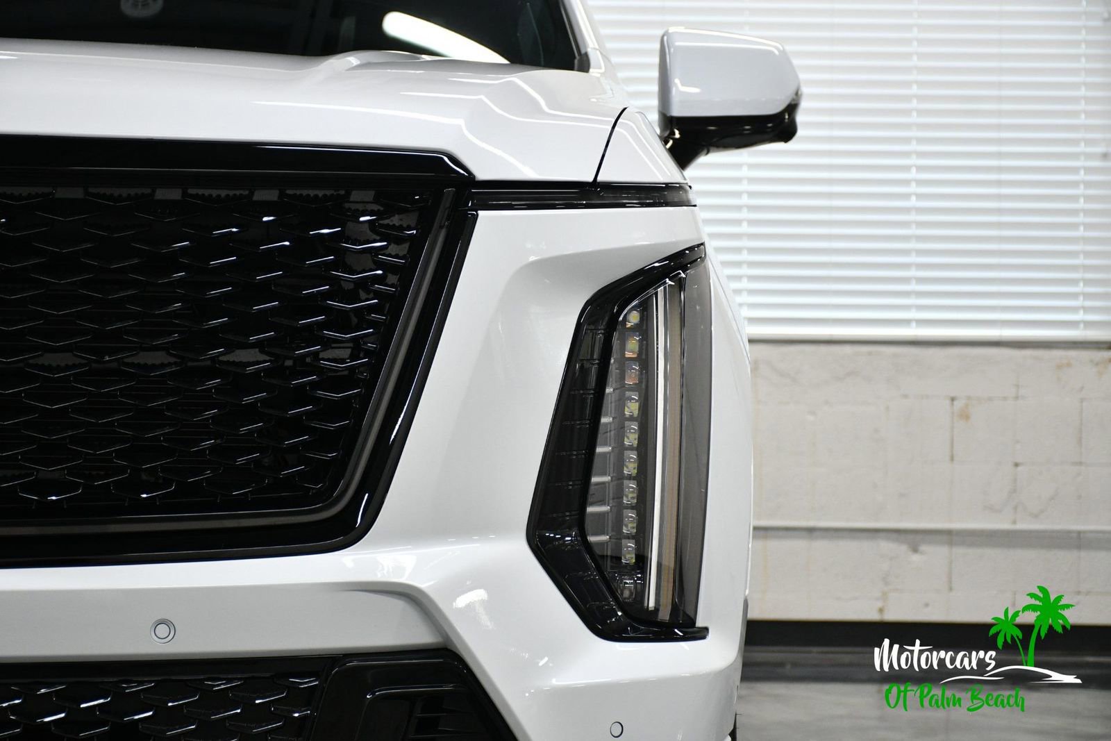 Used 2026 Cadillac Escalade V w/ LPO, ONYX Package image 21