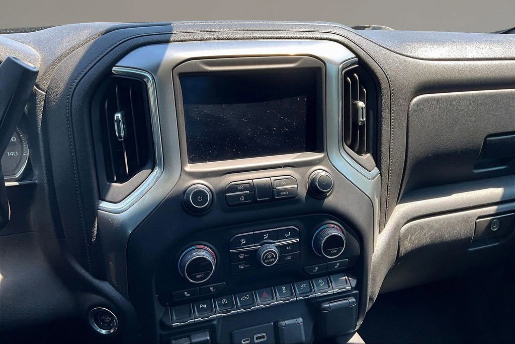 Used 2019 Chevrolet Silverado 1500 LT Trail Boss AWD/4WD image 10