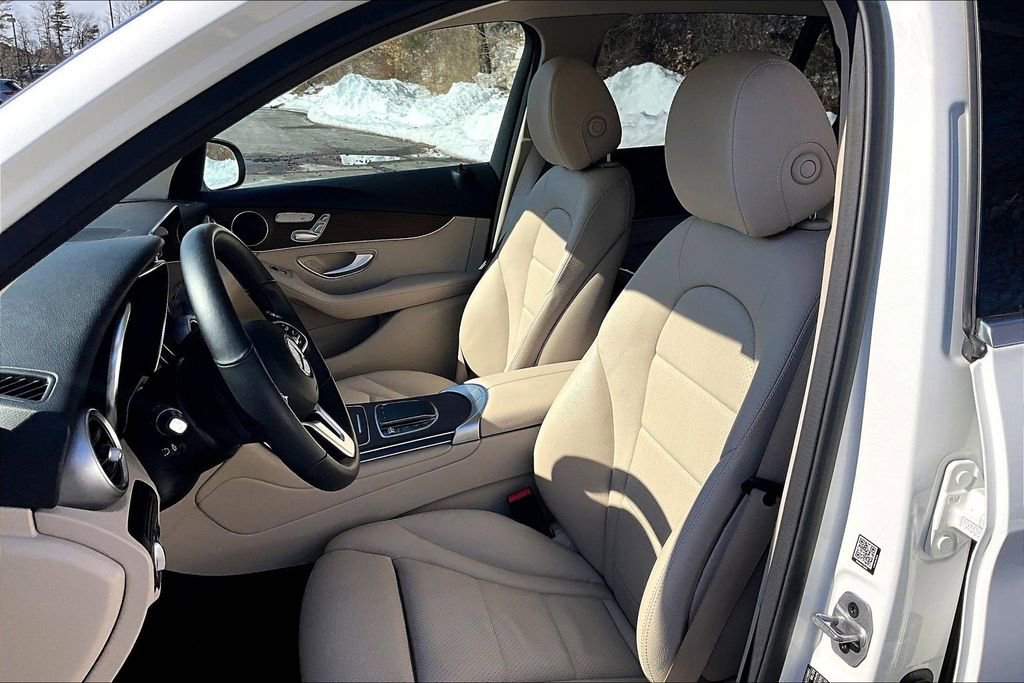 Certified 2022 Mercedes-Benz GLC 300 4MATIC image 27