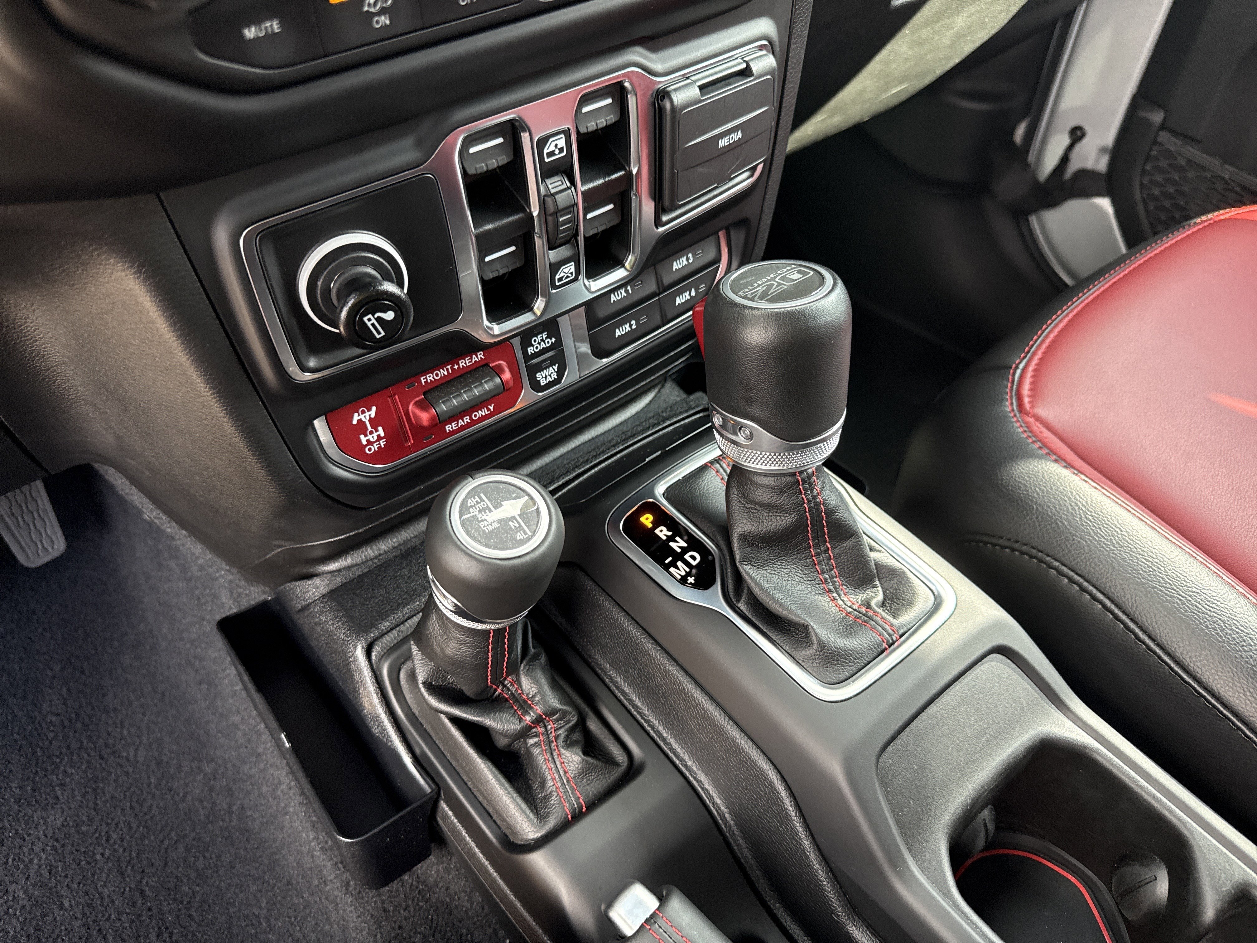 Used 2023 Jeep Wrangler Unlimited Rubicon 392 AWD/4WD image 34