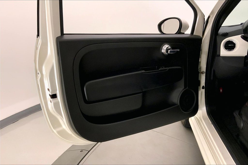 Used 2014 FIAT 500 e FWD image 23