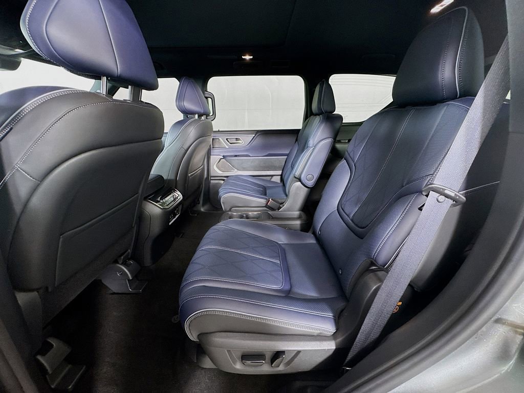 Certified 2026 INFINITI QX80 4WD w/ Sport Exterior Package image 31