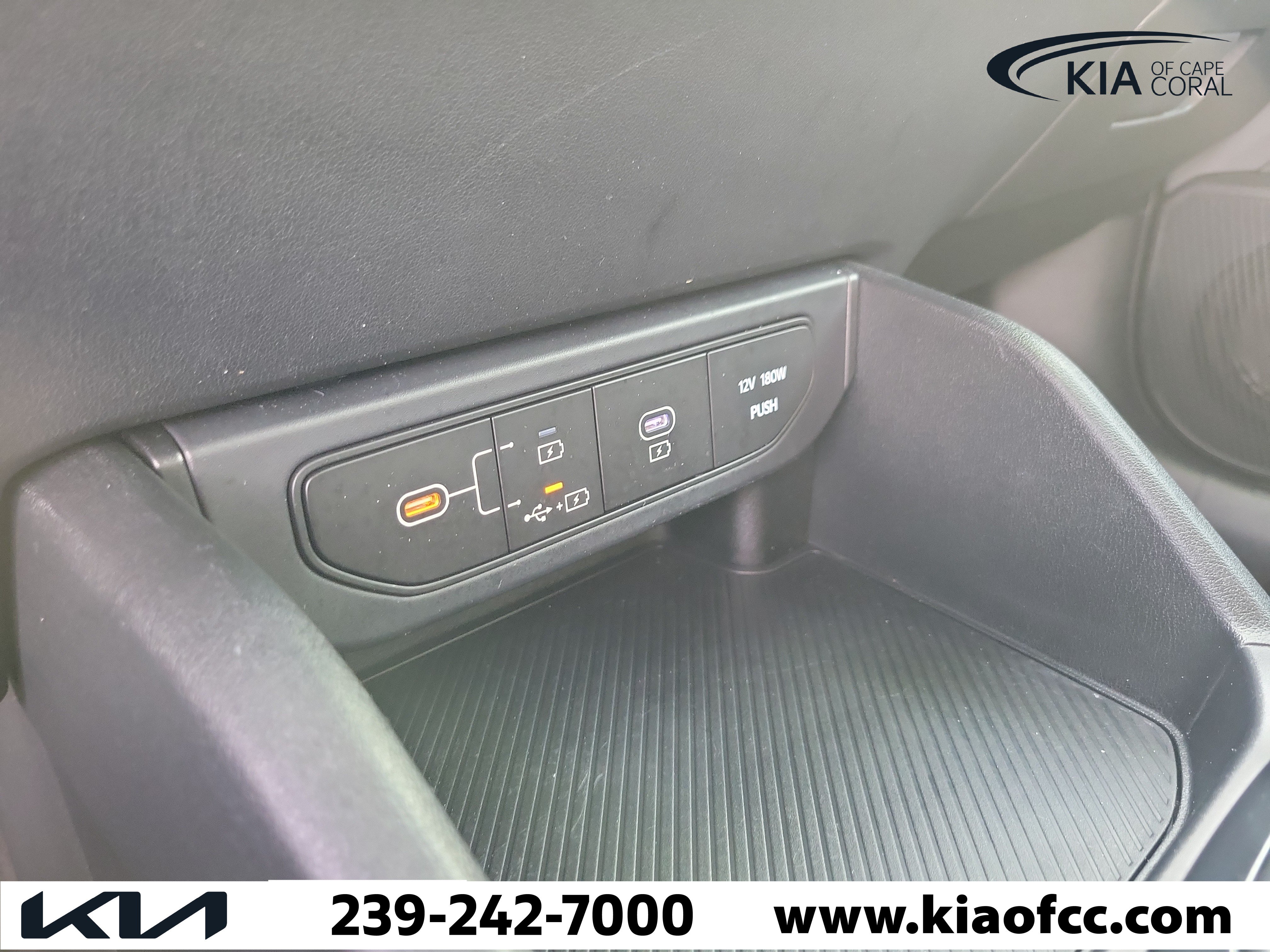 Used 2025 Kia K4 FWD image 27