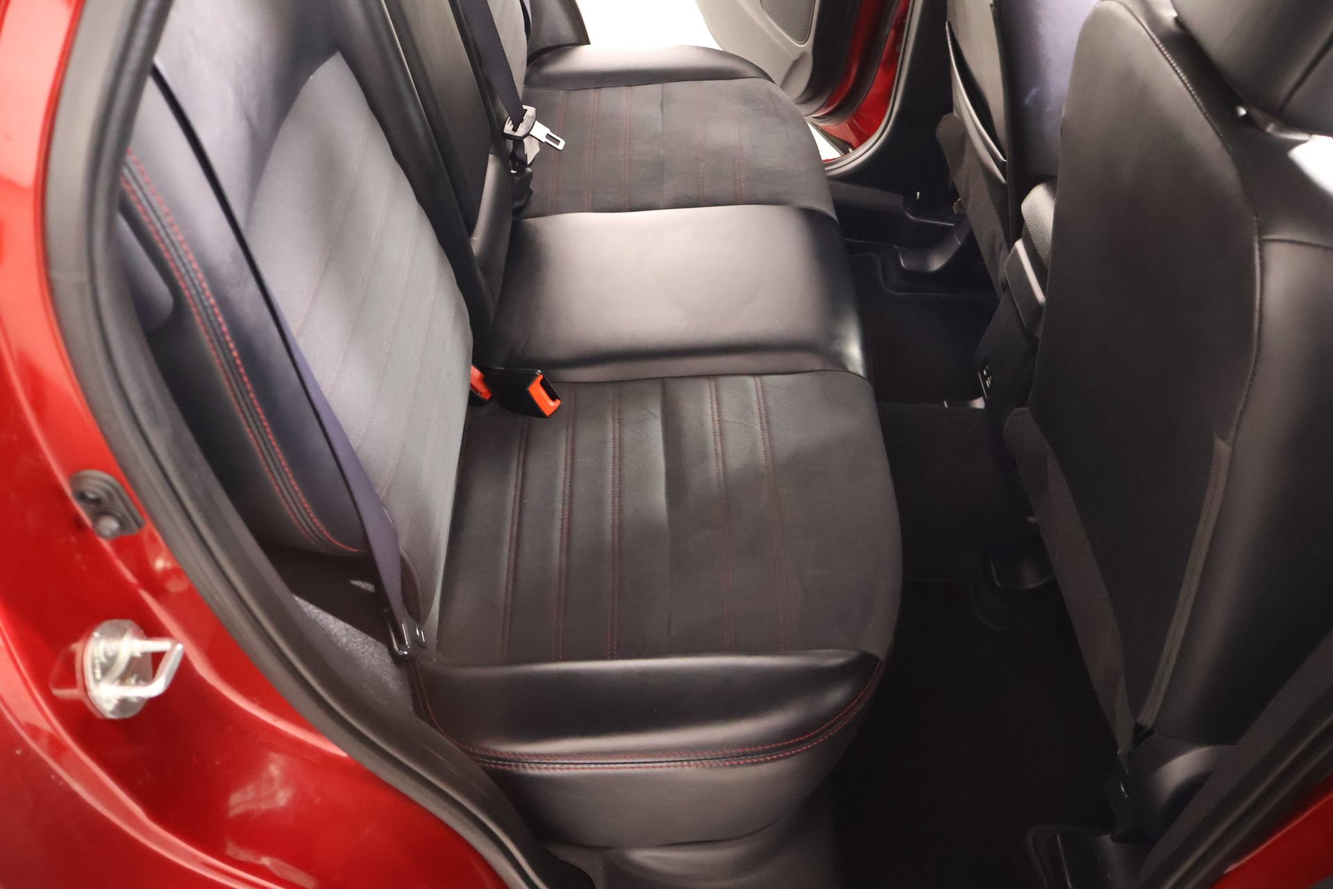 Used 2024 Mitsubishi Outlander Sport SE AWD/4WD image 14