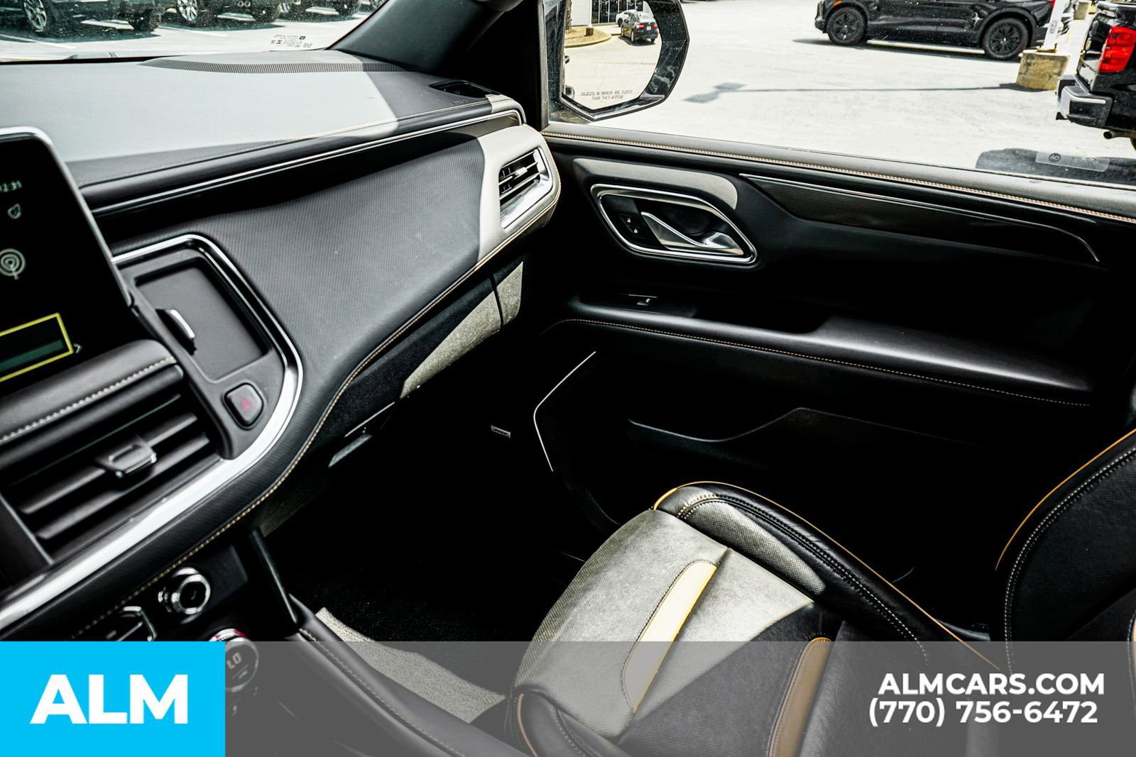 Used 2024 GMC Yukon XL AT4 w/ Technology Package image 48