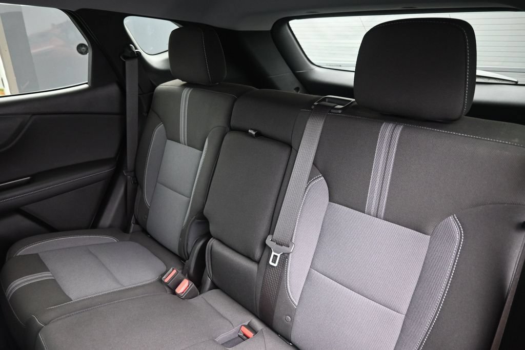 Used 2023 Chevrolet Blazer LT w/ Convenience Package FWD image 16