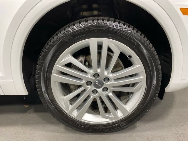 Used 2018 Audi Q5 2.0T Premium Plus w/ Premium Plus Package AWD/4WD image 32