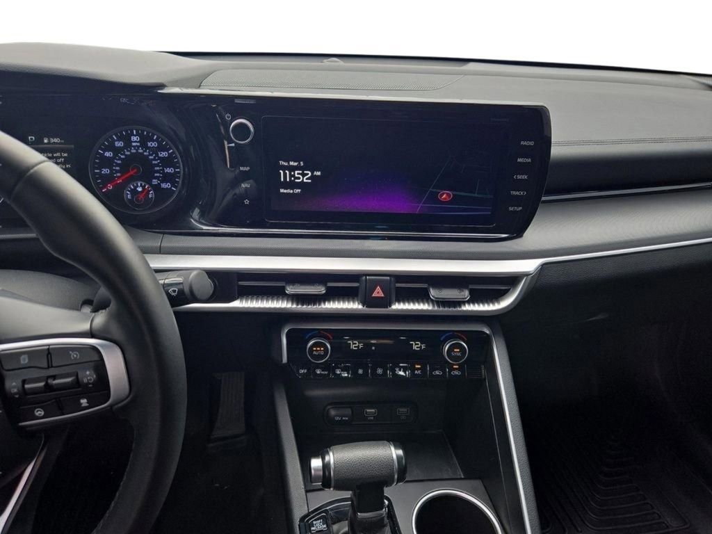 Certified 2024 Kia K5 GT-Line image 26