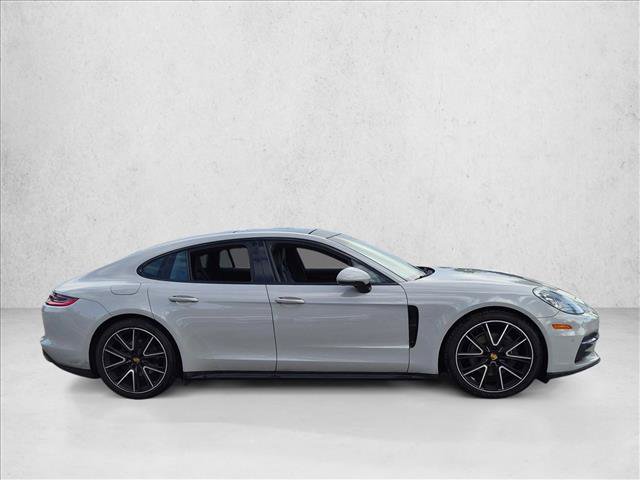 Used 2018 Porsche Panamera image 4