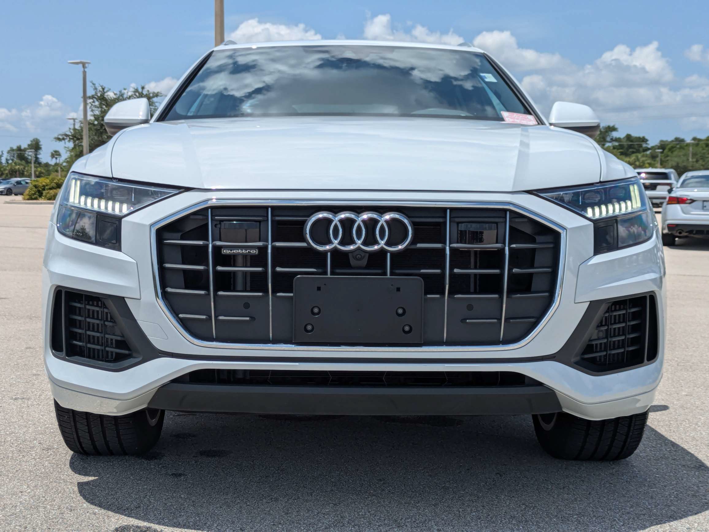 Used 2023 Audi Q8 Premium AWD/4WD image 3