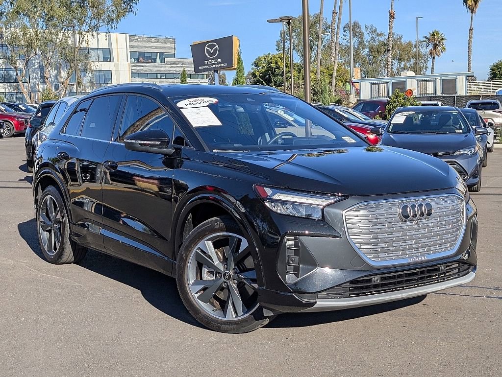 Used 2022 Audi Q4 e-tron Premium Plus image 3