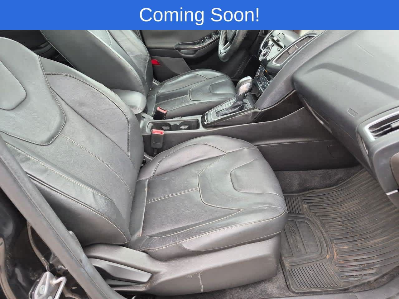 Used 2015 Ford Focus Titanium w/ Titanium Technology Package FWD image 22