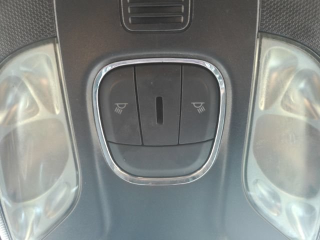 Used 2023 Jeep Compass Latitude AWD/4WD image 46
