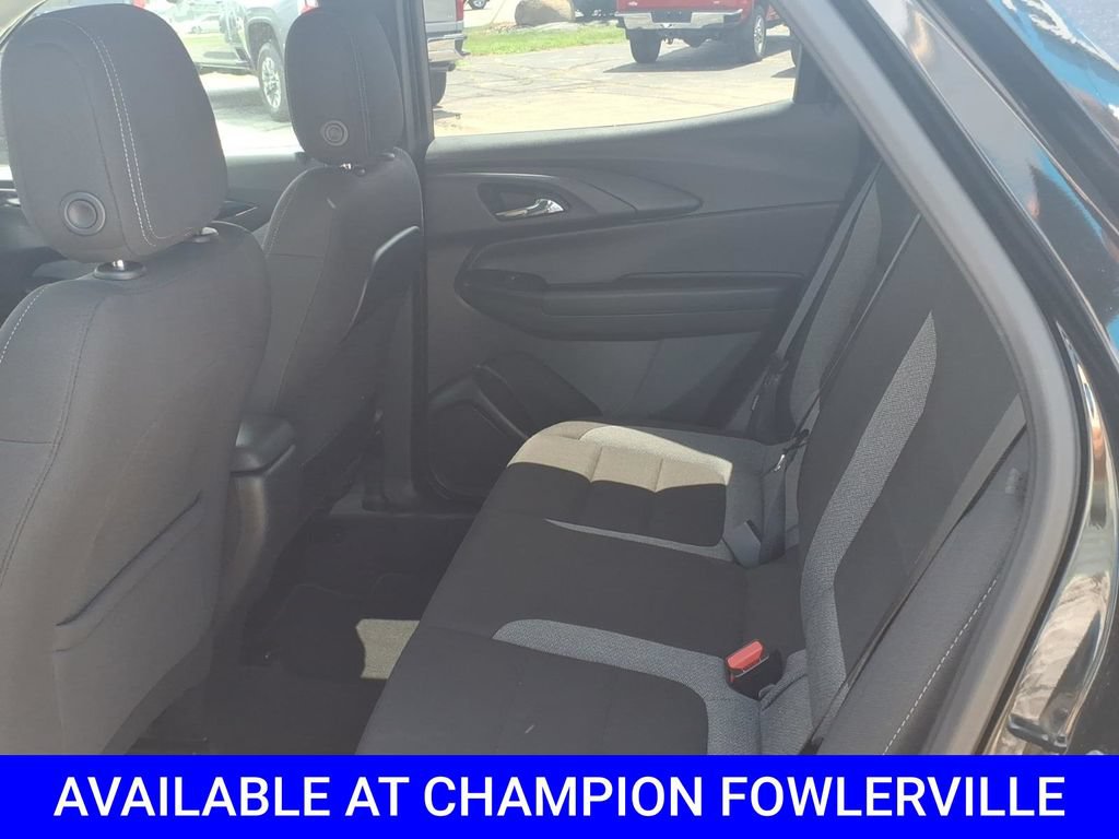 Used 2025 Chevrolet TrailBlazer LT AWD/4WD image 10