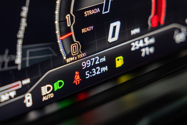 Used 2024 Lamborghini Urus Performante AWD/4WD image 57