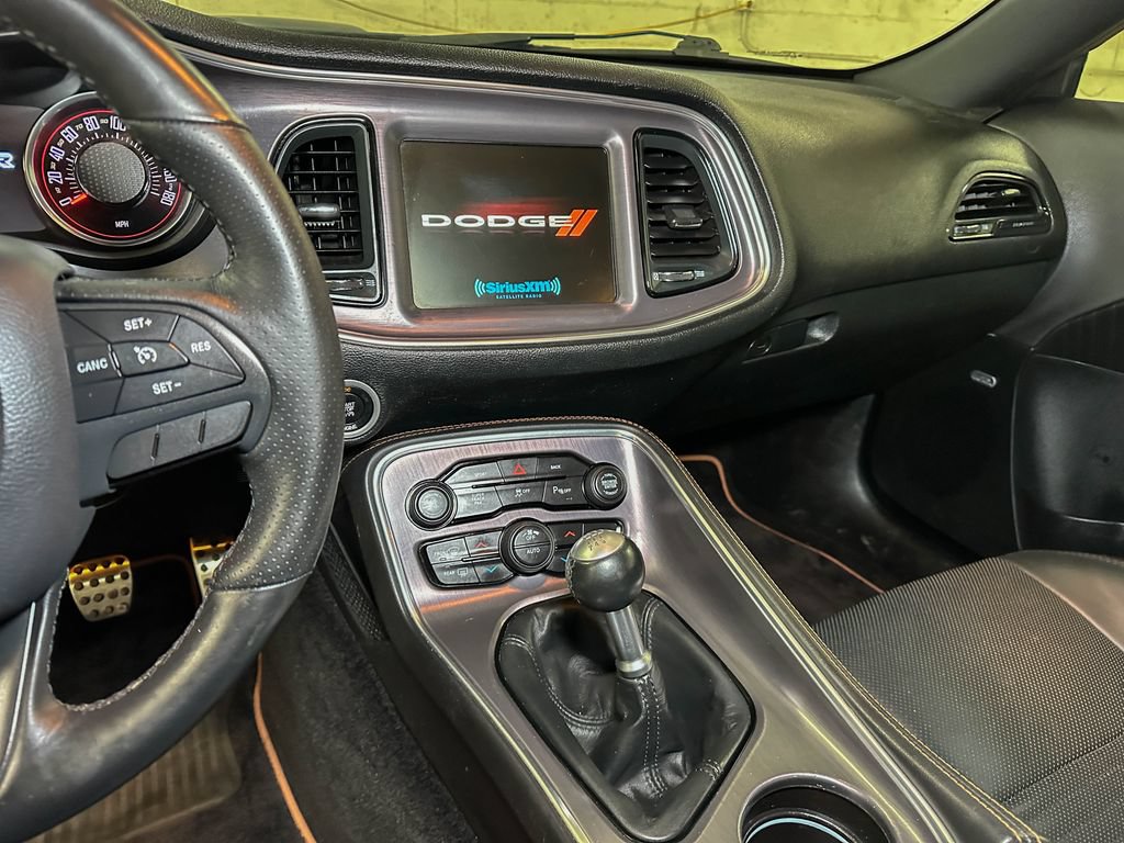 Used 2016 Dodge Challenger R/T Scat Pack RWD image 30