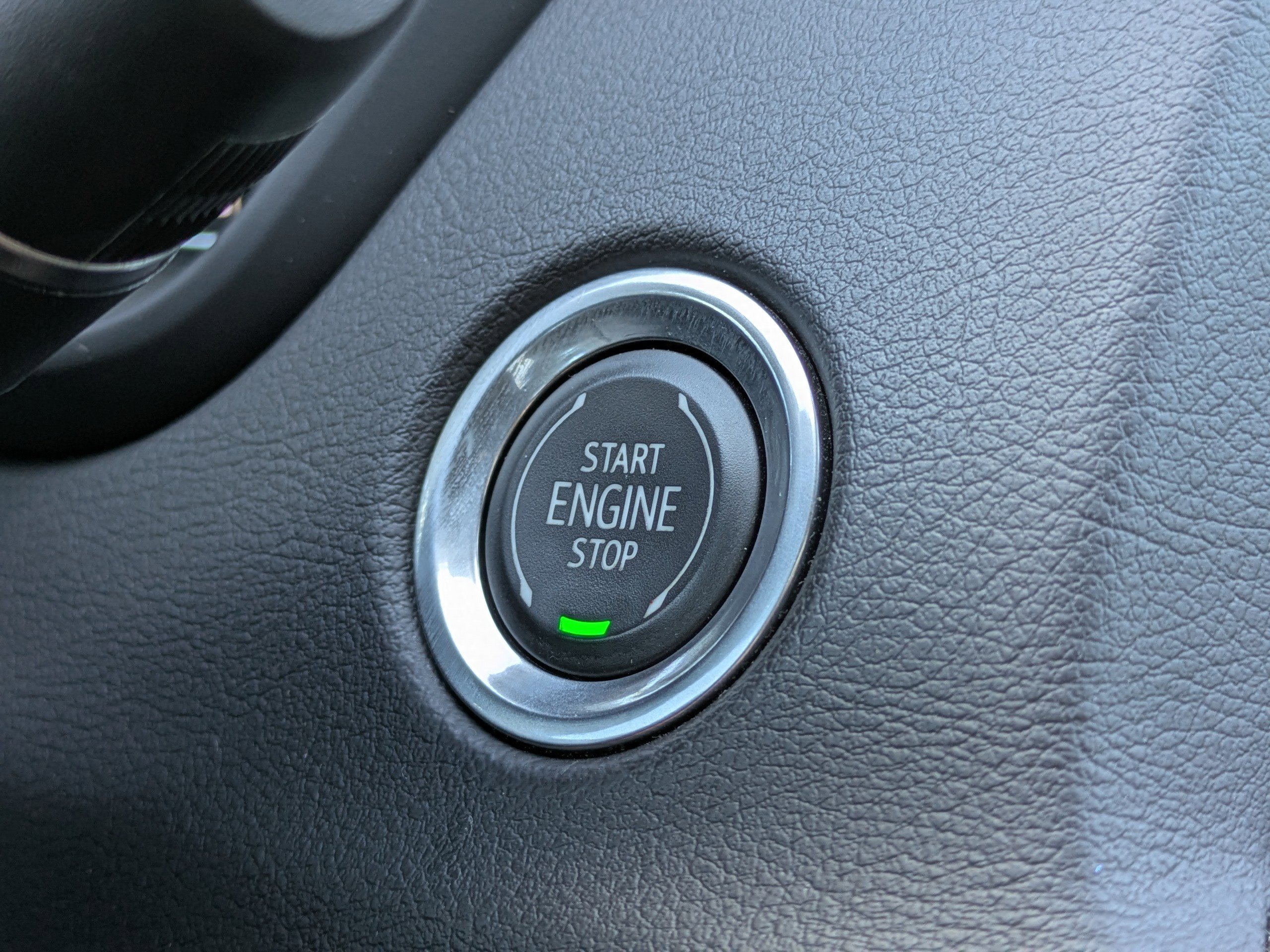 Used 2022 Cadillac XT4 Premium Luxury w/ Enhanced Visibility Package image 30