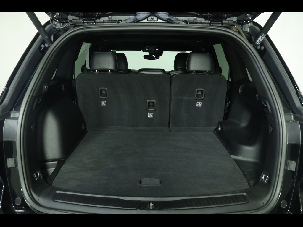 Used 2023 Jeep Grand Cherokee Altitude image 13