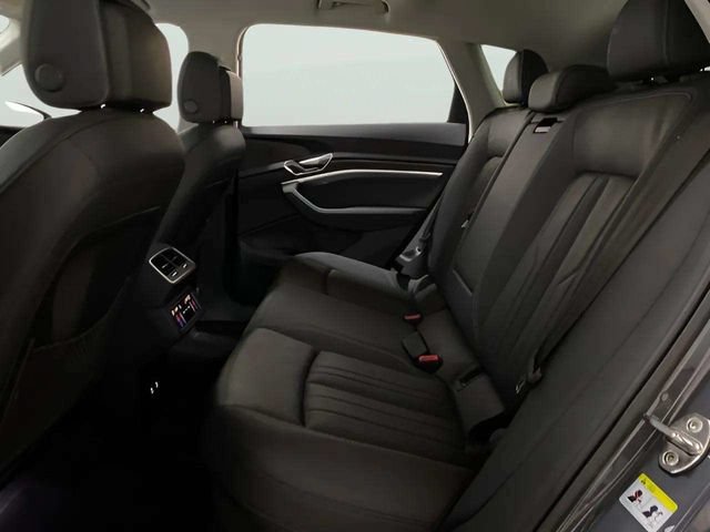 Used 2024 Audi Q8 e-tron Premium AWD/4WD image 22