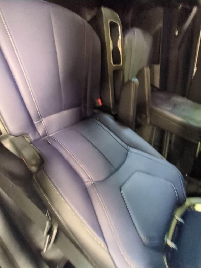 Used 2026 INFINITI QX60 Sport w/ Dark Cargo Package image 21