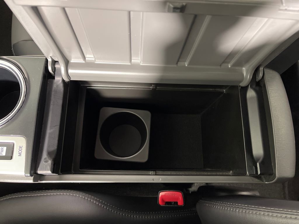 Used 2012 Toyota Prius V Five image 23