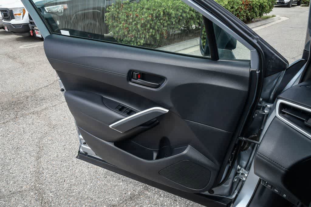 Used 2025 Toyota Corolla Cross AWD Hybrid image 24