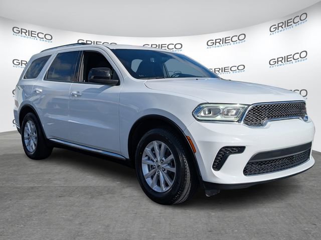 Used 2023 Dodge Durango SXT image 1