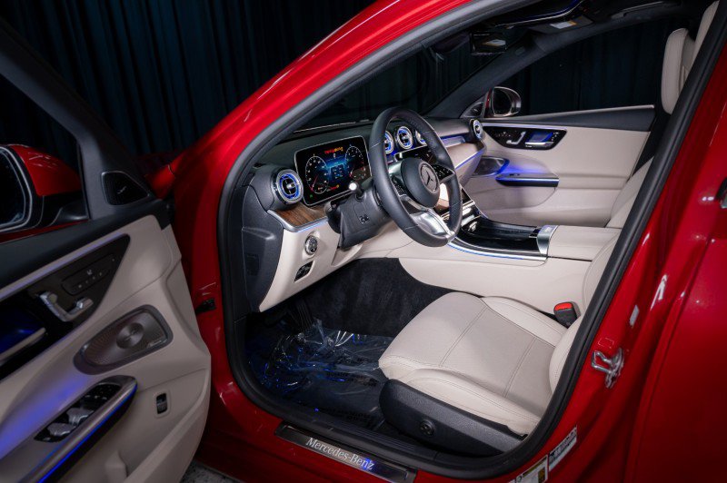 Certified 2026 Mercedes-Benz C 300 Sedan image 12