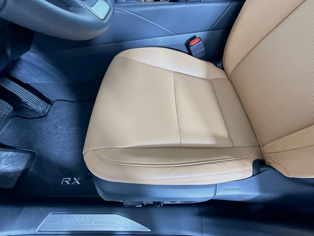 Certified 2025 Lexus RX 350 FWD image 19