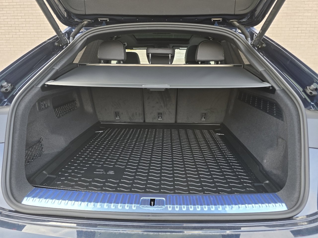 New 2026 Audi Q8 Premium Plus image 32