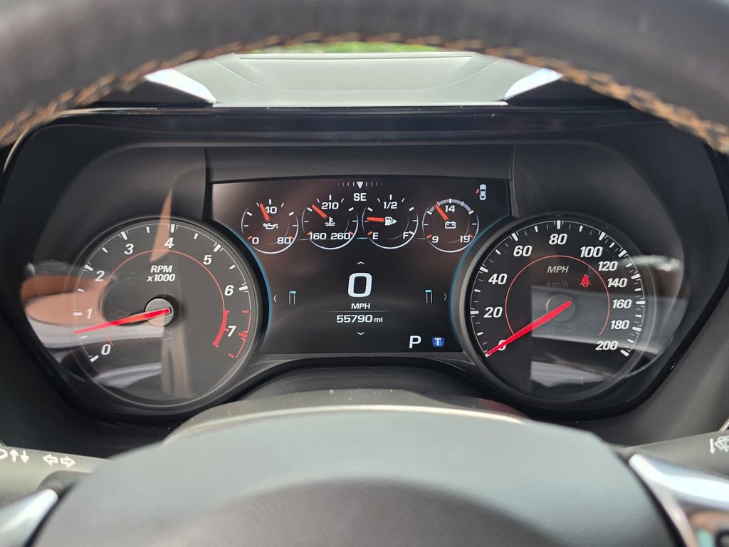 Used 2018 Chevrolet Camaro SS RWD image 12