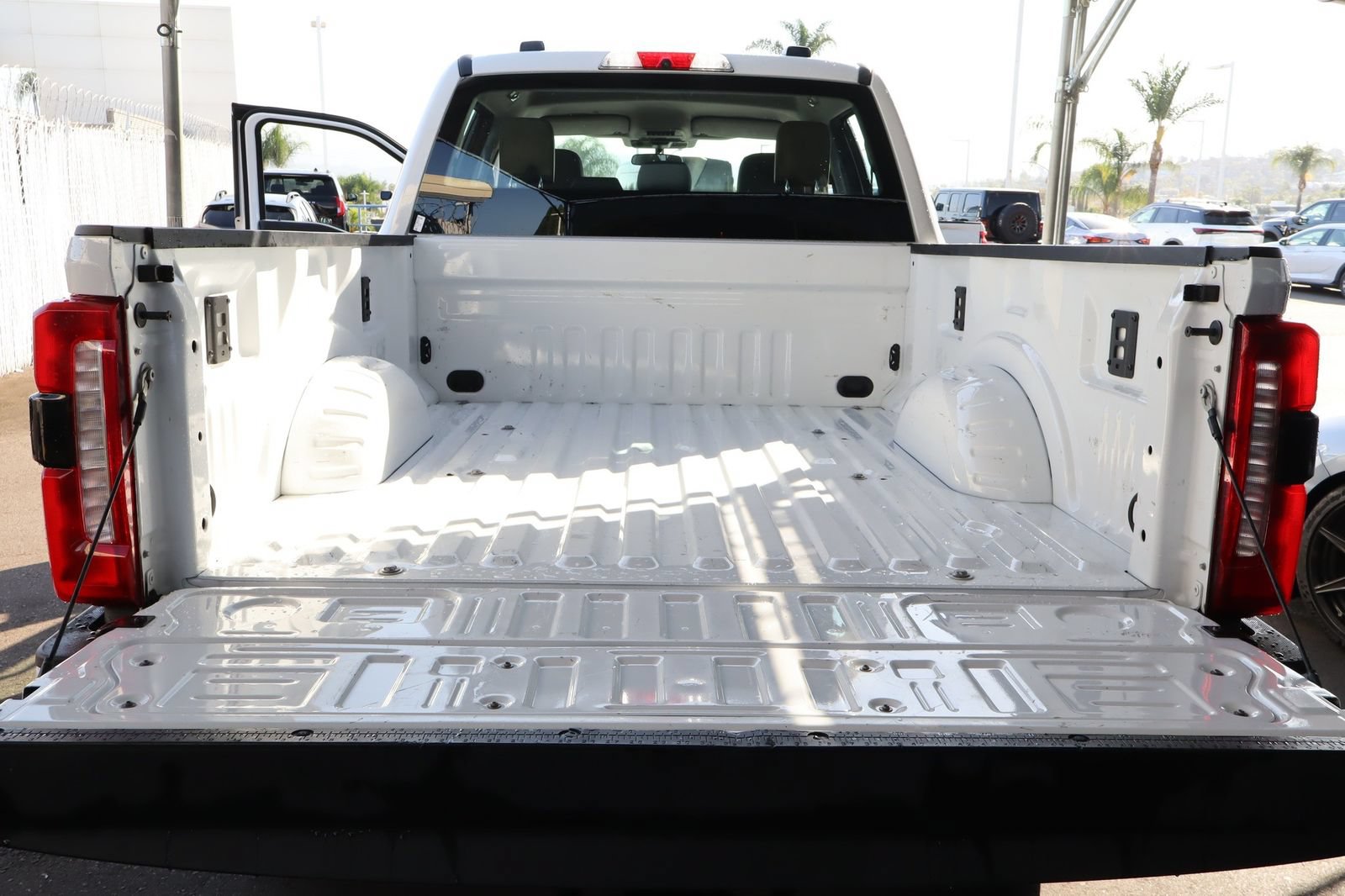 Used 2024 Ford F250 XL w/ STX Appearance Package AWD/4WD image 39