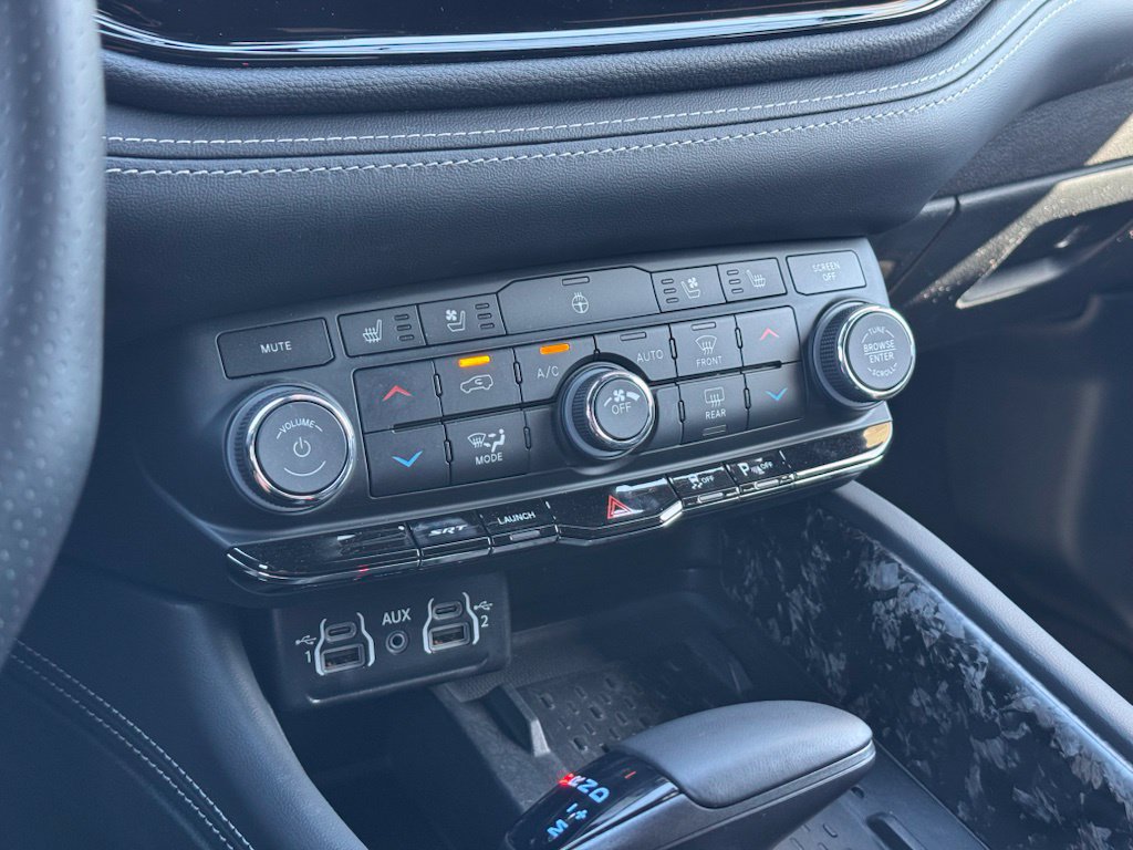 Used 2025 Dodge Durango SRT Hellcat AWD/4WD image 15