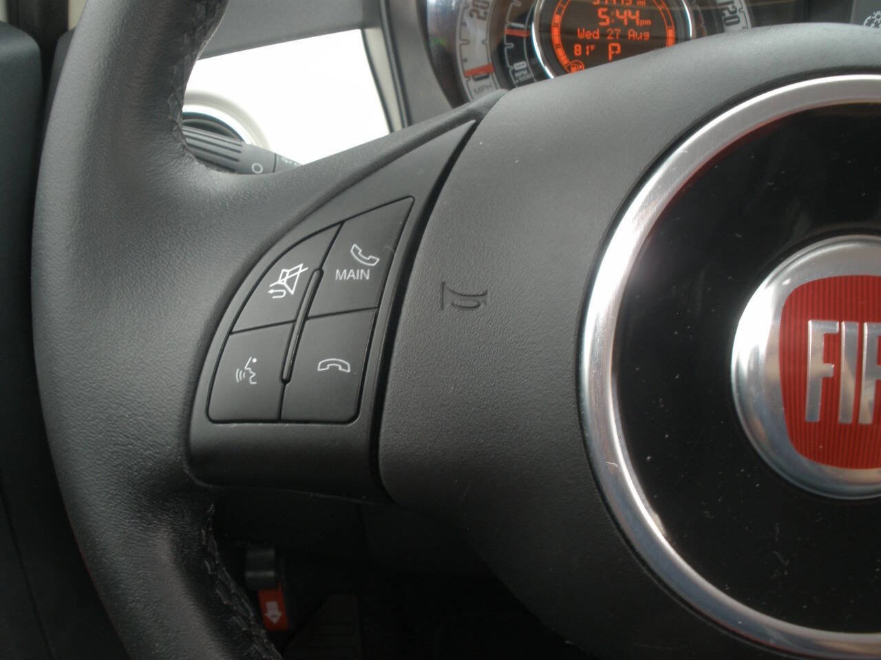 Used 2015 FIAT 500 Pop image 29