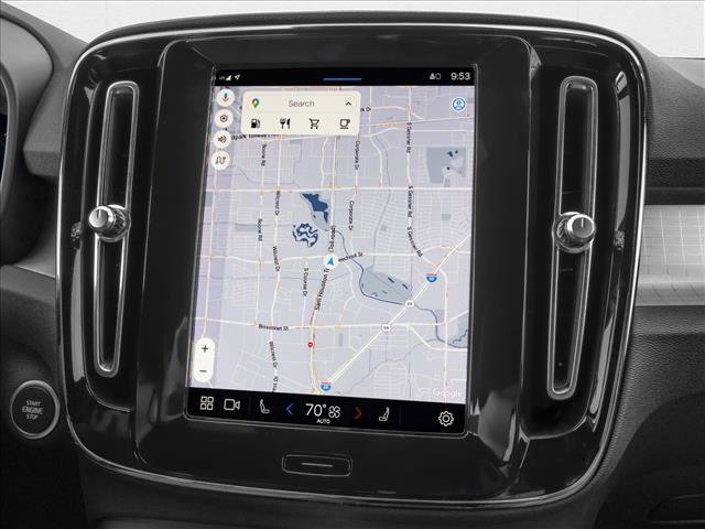 New 2026 Volvo XC40 B4 Core w/ Climate Package image 12