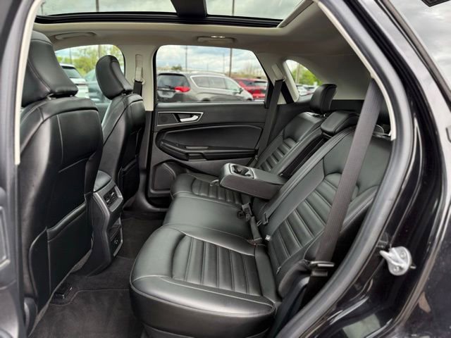 Certified 2022 Ford Edge SEL w/ Class II Trailer Tow Package AWD/4WD image 14