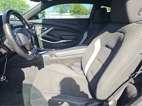Used 2022 Chevrolet Camaro LS RWD image 5