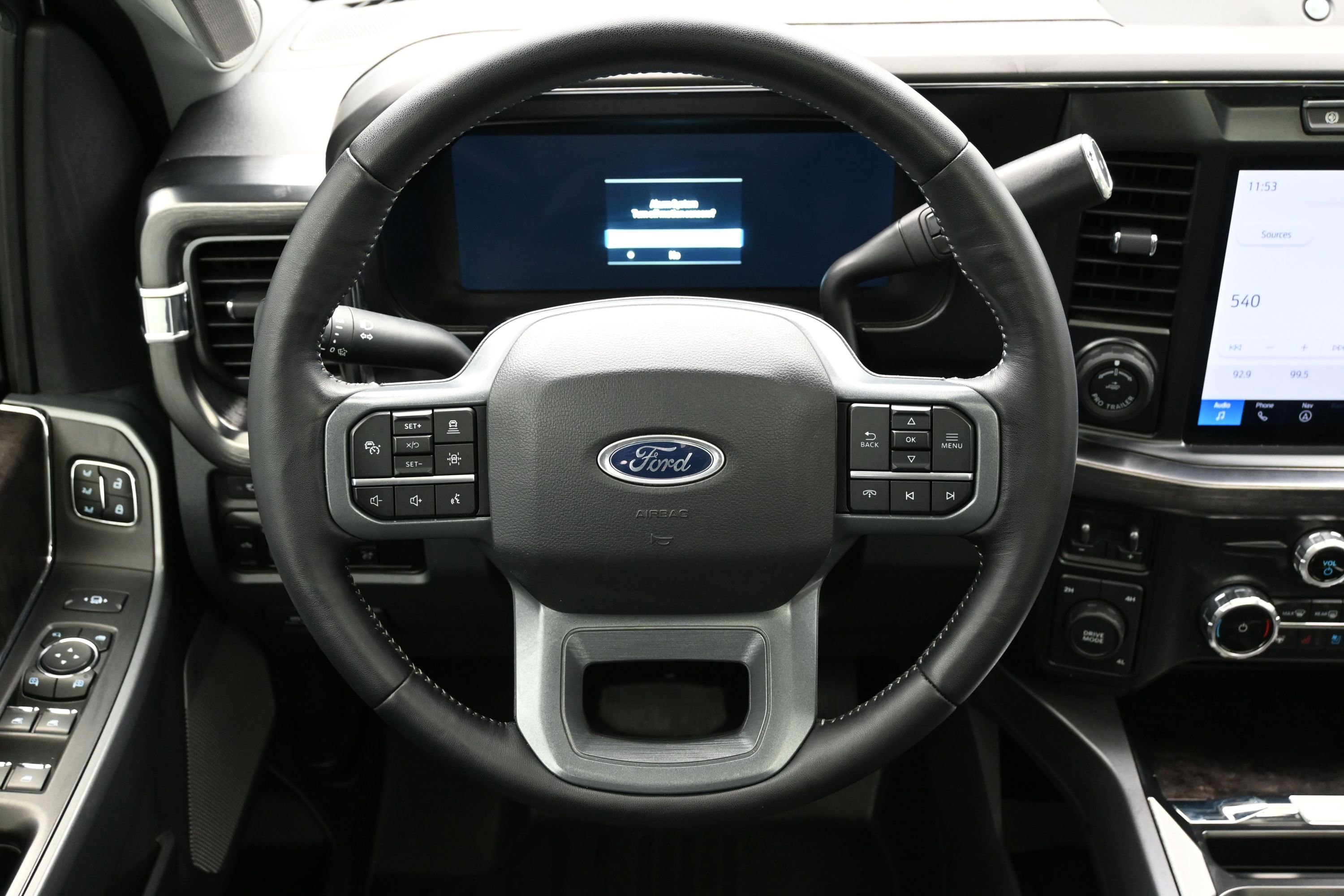 Used 2024 Ford F350 Lariat w/ Lariat Ultimate Package AWD/4WD image 15